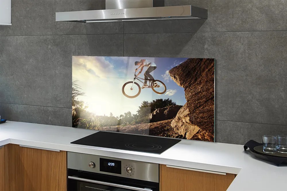 Szklany Panel Rower w Górach pod Chmurami