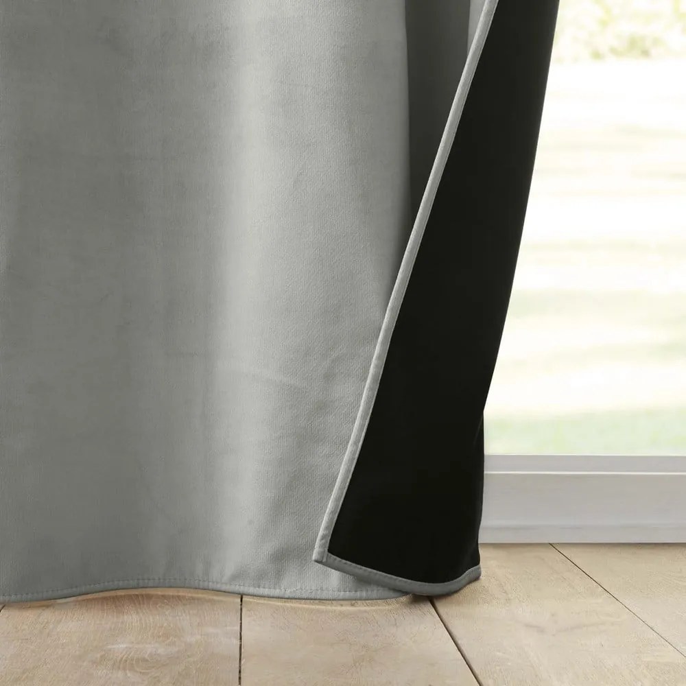 Szara aksamitna zasłona termiczna 140x260 cm Polarchic – douceur d'intérieur