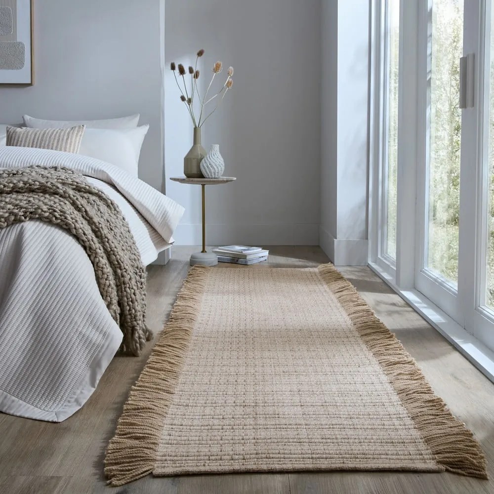 Beżowy chodnik z mieszanki wełny tkany ręcznie 60x230 cm Rene Fringed Ribbed – Flair Rugs