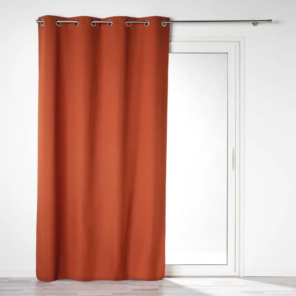 Ceglasta zasłona zaciemniająca z mikrowłókna 140x260 cm Obscure – douceur d'intérieur