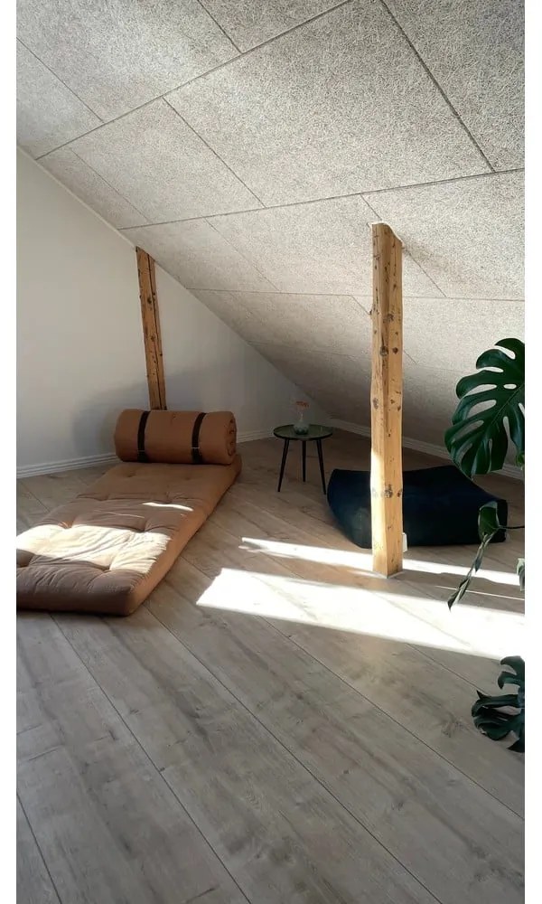 Rozkładany fotel z jasnobeżowym obiciem Karup Design Buckle Up Natural