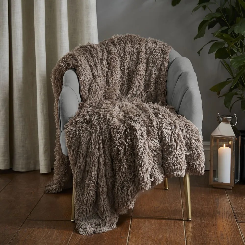Koc z mikropluszu 150x200 cm Cuddly – Catherine Lansfield