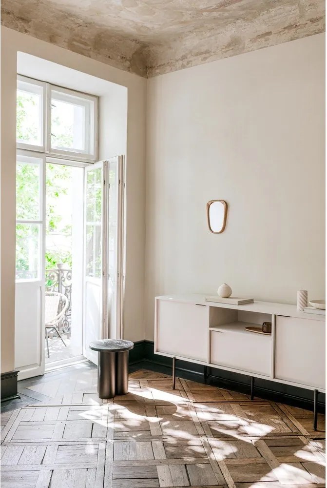 Szarobeżowa szafka pod TV 180x79x50 cm Bau – noo.ma