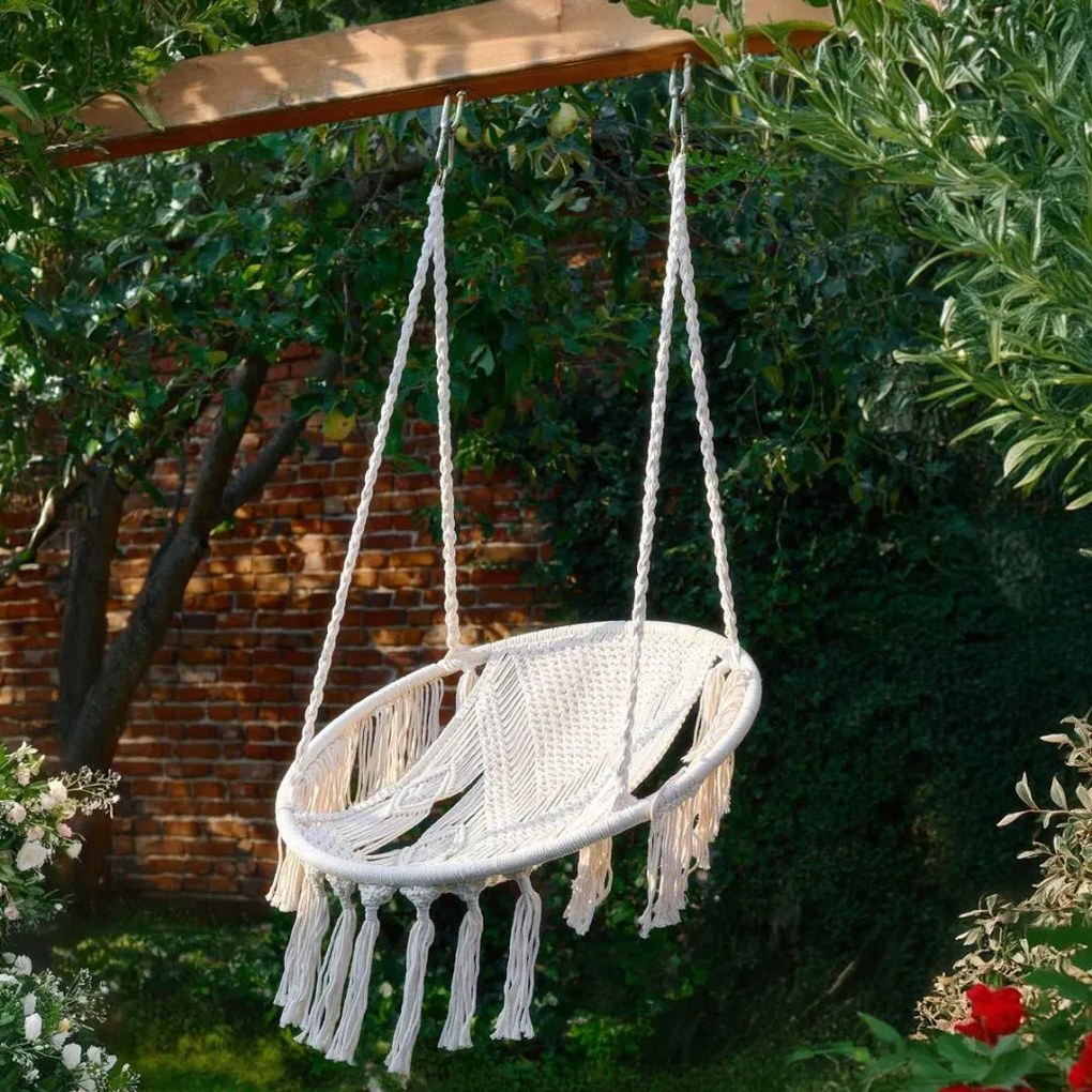 Huśtawka CIRCLE DOIRA wisząca z makramy beżowa 82x60x115-138 cm HOMLA