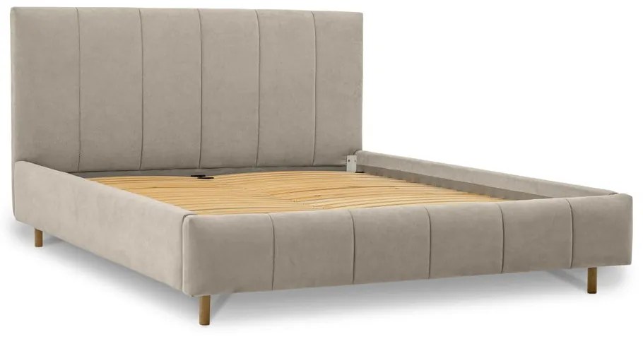 Beżowe tapicerowane łóżko dwuosobowe ze stelażem 180x200 cm Zee – Scandic