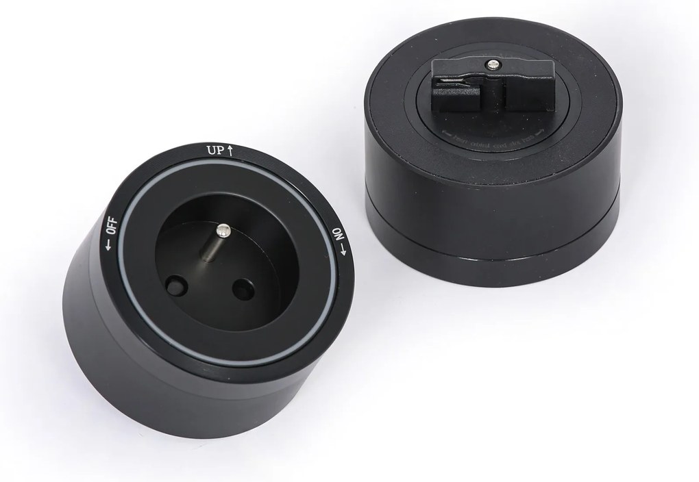 Gniazdo 230 V do listew zasilających, czarne