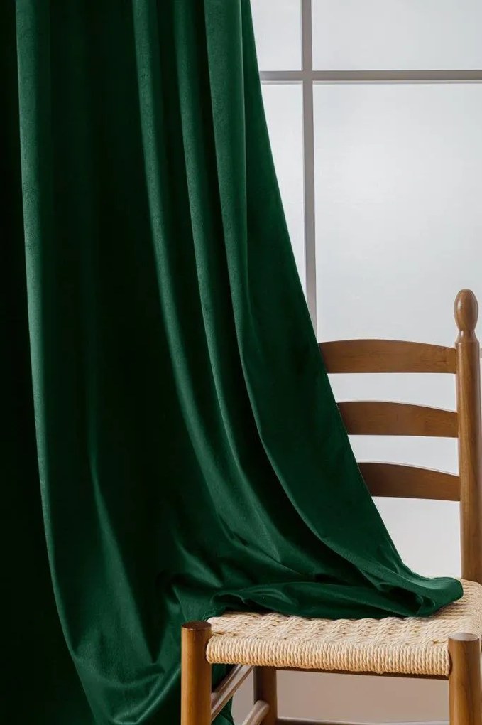 Zasłona zaciemniająca VELVET ciemnozielona 140x250 cm (2 szt.), metalowe kółka