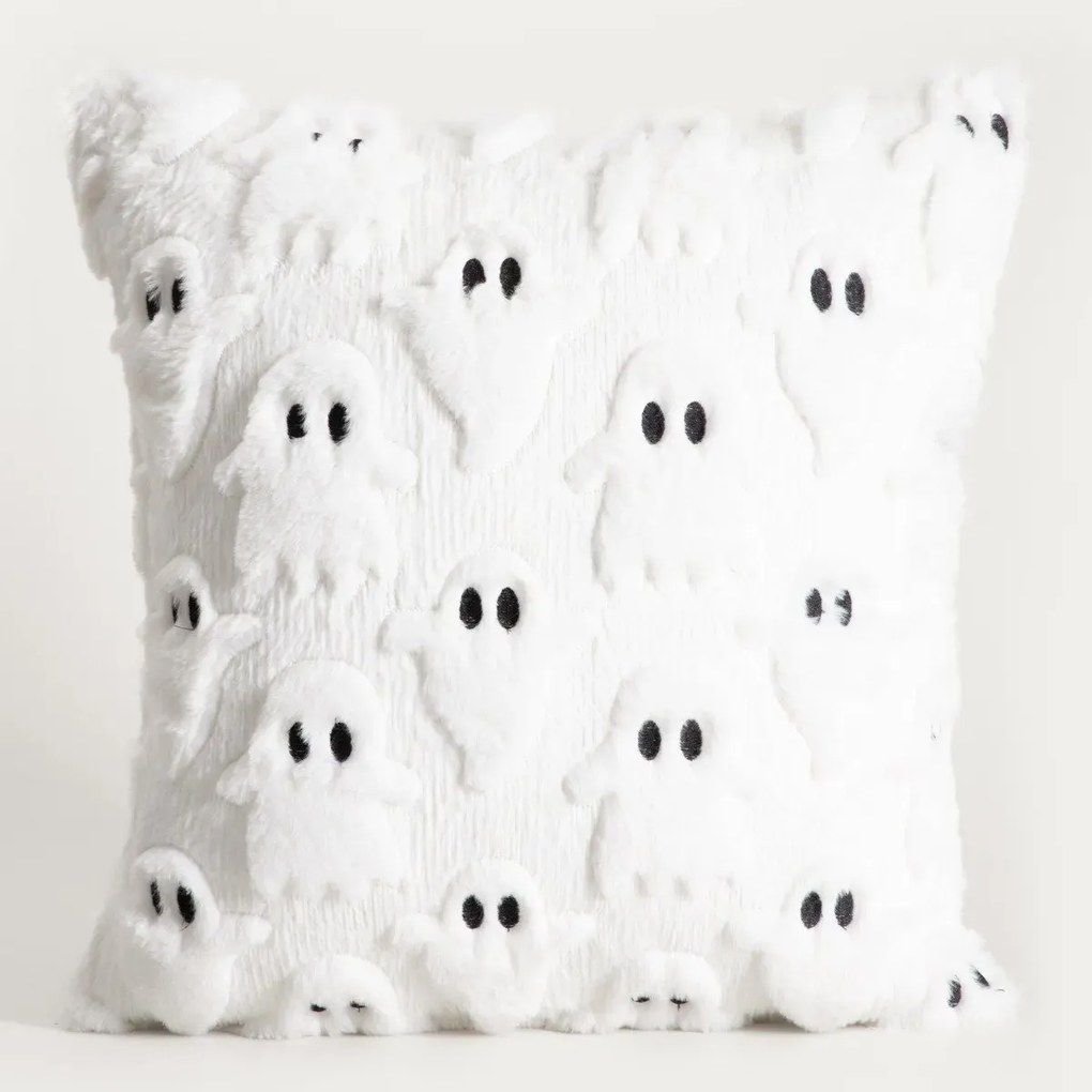 Poszewka dekoracyjna GHOST TOWN ze strukturalnym wzorem w duchy  45x45 cm HOMLA
