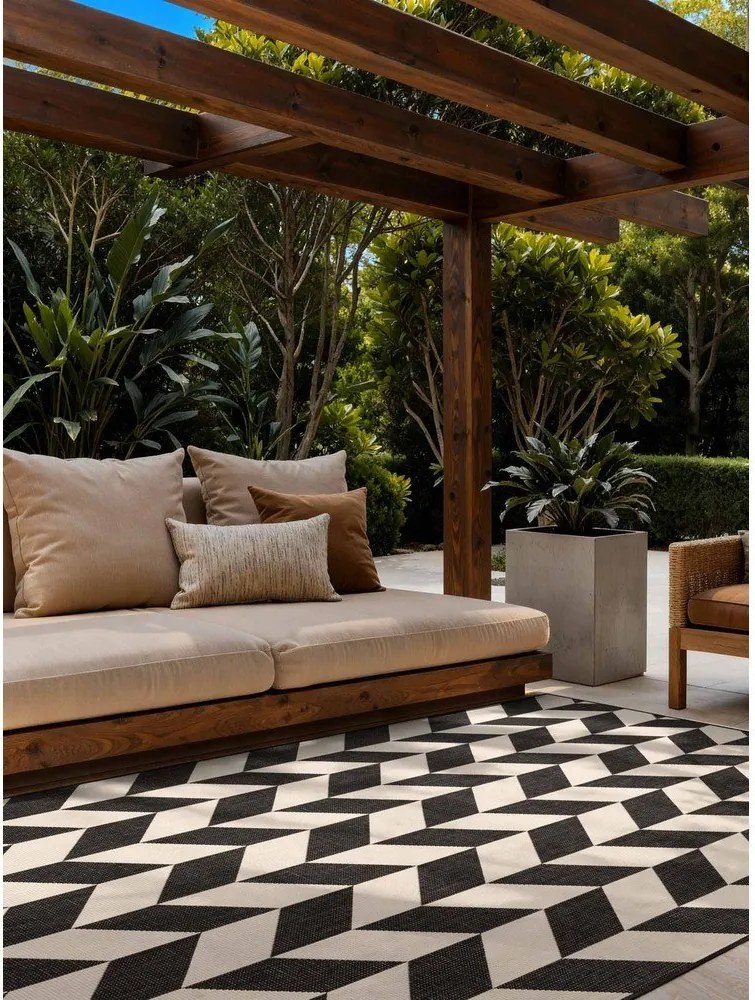 Czarny/kremowy dywan odpowiedni na zewnątrz 200x300 cm Haringey Terrick – Ted Baker