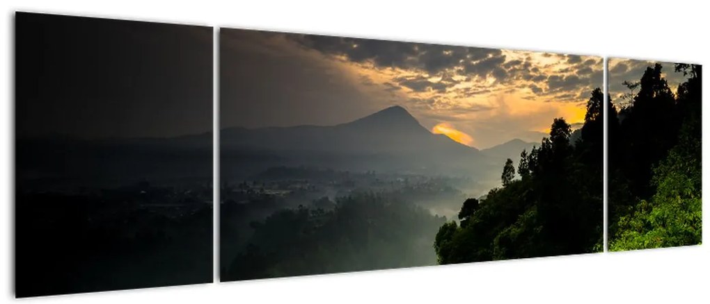 Obraz - zielony górski krajobraz (170x50 cm)