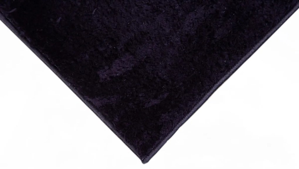 Dywan pluszowy Catwalk czarny 80 cm x 150 cm