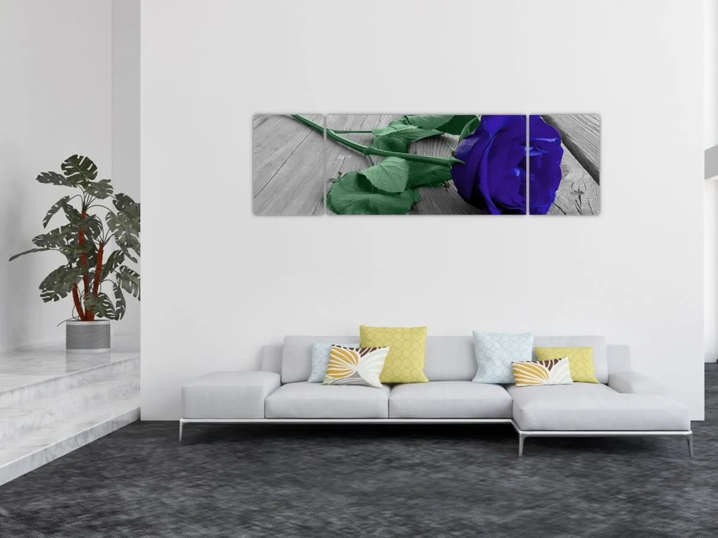 Obraz - Niebieska róża z zieloną łodygą (170x50 cm)