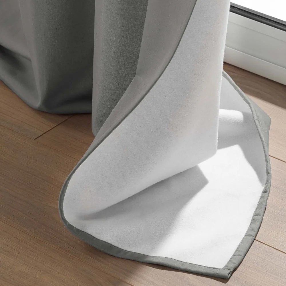 Szara zasłona termiczna z mikrowłókna 135x260 cm Micropolar – douceur d'intérieur
