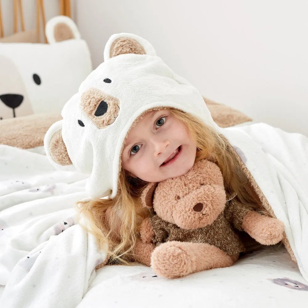 Brązowo-kremowy koc dziecięcy z kapturem z mikropluszu 90x125 cm Cosy Bear – Catherine Lansfield