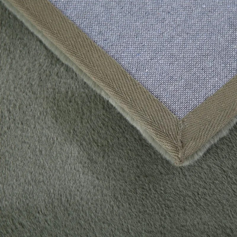 Dywan pluszowy Pouffy butelkowa zieleń 200 cm x 290 cm