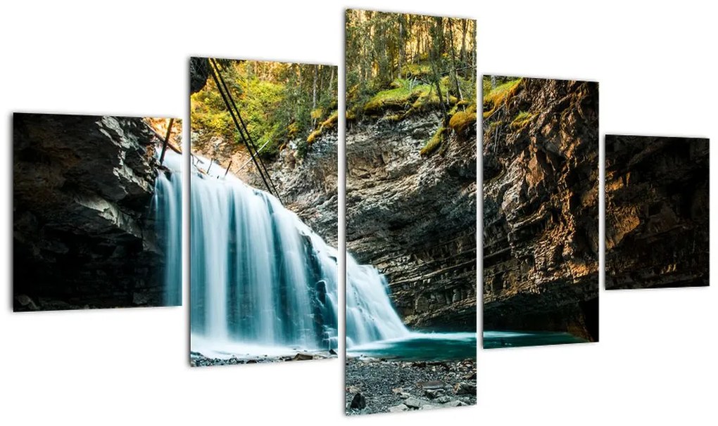 Obraz leśnego wodospadu (125x70 cm)