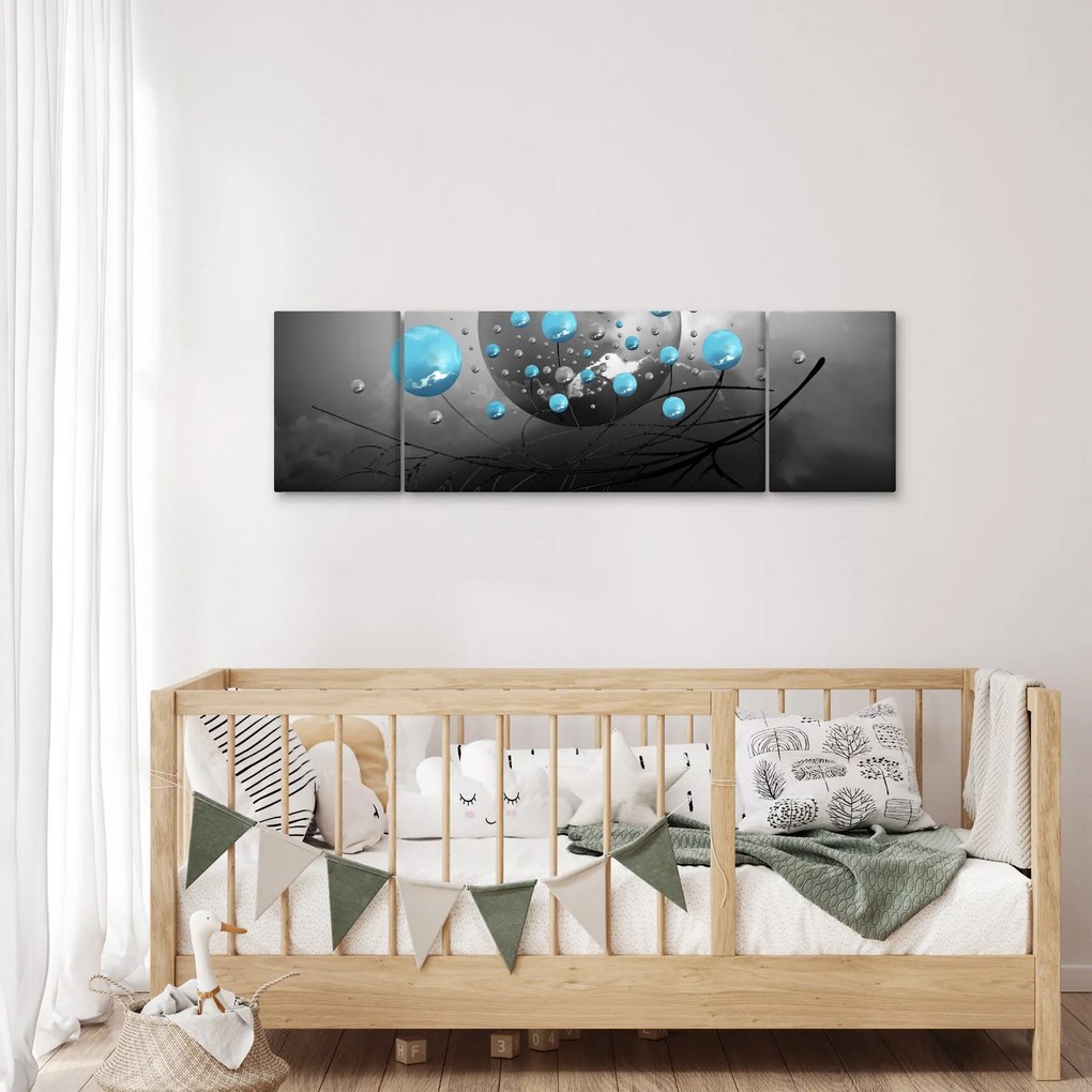 Obraz - jasnoniebieskie abstrakcyjne kule (170x50 cm)