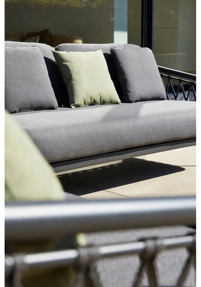 Ciemnoszara sofa ogrodowa Diamond – Diphano