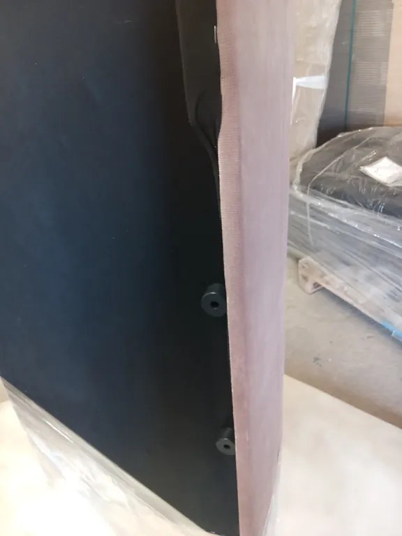 Promocja Różowa rozkładana sofa narożna ZENA, dwustronna druga jakość