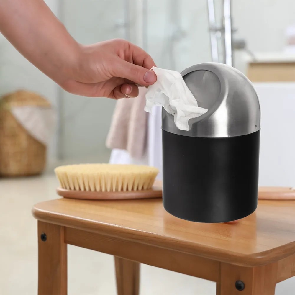 Czarny kosz na śmieci ze stali nierdzewnej 1,2 l BLACK – Orion
