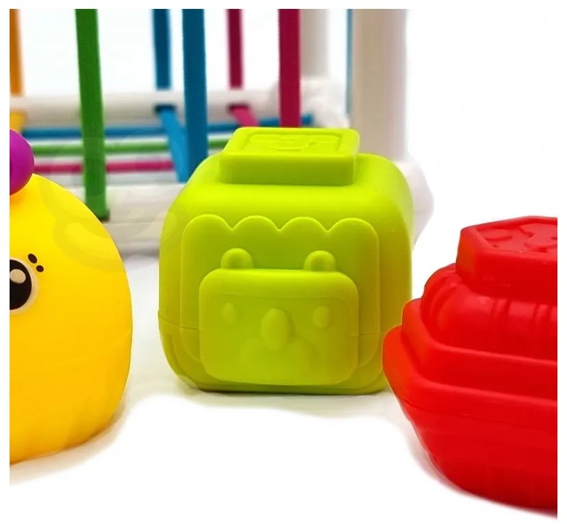 Woopie baby elastyczna kostka sensoryczna sorter dla dzieci zwierzątka + grzechotka 7 el.