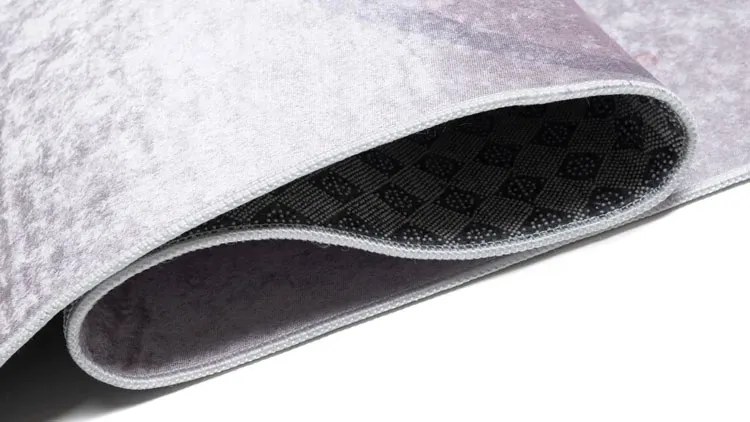 Różowy dywan dziecięcy skandynawski z małą pandą K4-A78