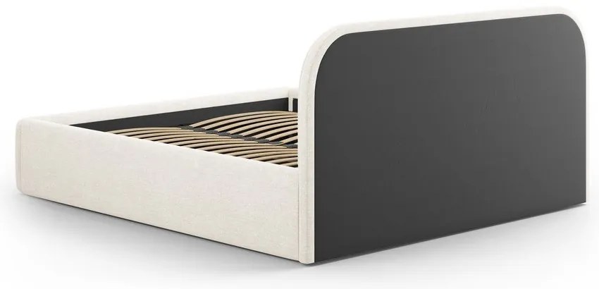 Tapicerowane łóżko dwuosobowe ze schowkiem ze stelażem 140x200 cm w kolorze kości słoniowej Juno – Windsor &amp; Co Sofas