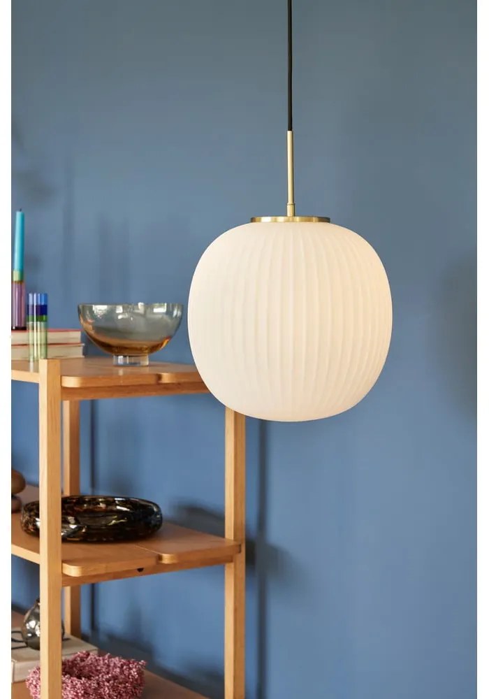 Biała lampa wisząca ze szklanym kloszem ø 32 cm Serene – Hübsch