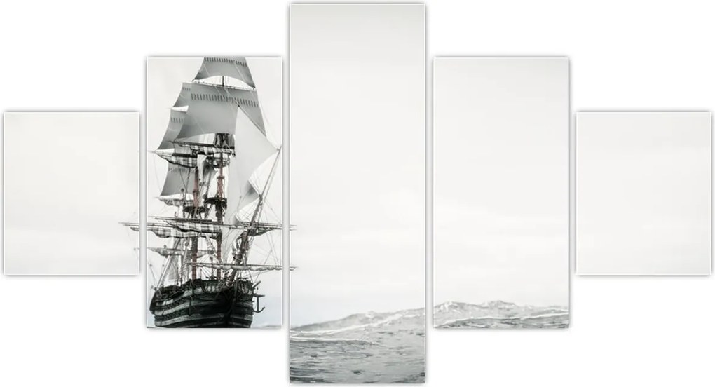 Obraz - Statek płynący po oceanie (125x70 cm)