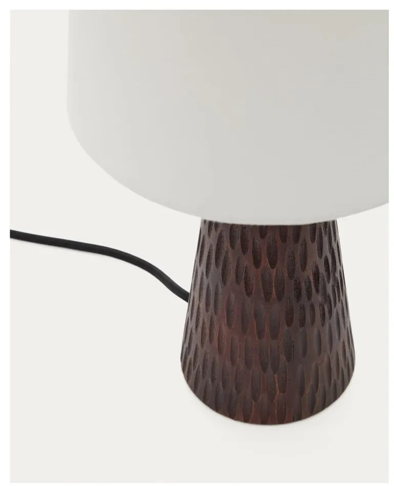 Biała/ciemnobrązowa lampa stołowa z tekstylnym kloszem (wysokość 50 cm) Amire – Kave Home