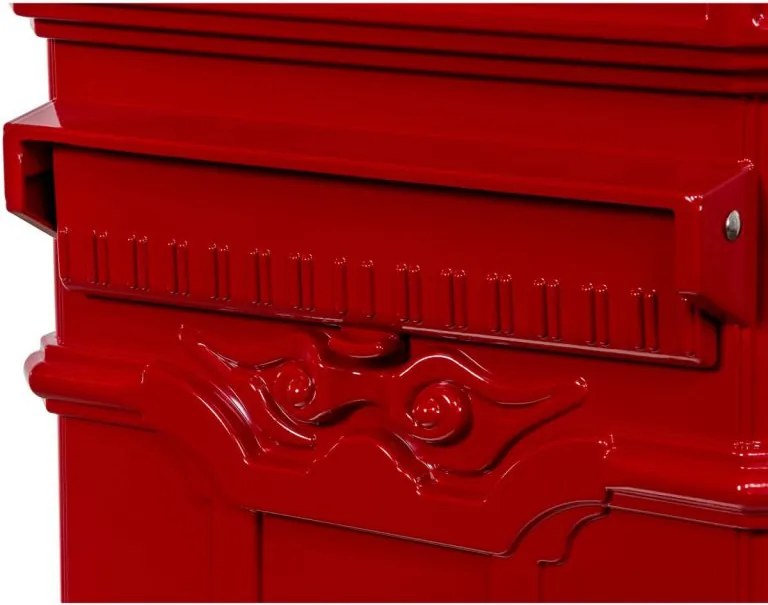 Skrzynka na listy antyczna czerwona