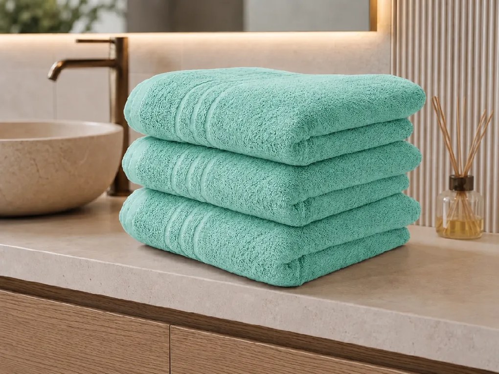 Ręcznik kąpielowy CLASSIC COLOR 70 x 140 cm miętowy, 100% bawełna