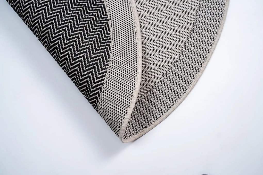 Dywan zewnętrzny Miovani czarny 120 cm x 120 cm koło