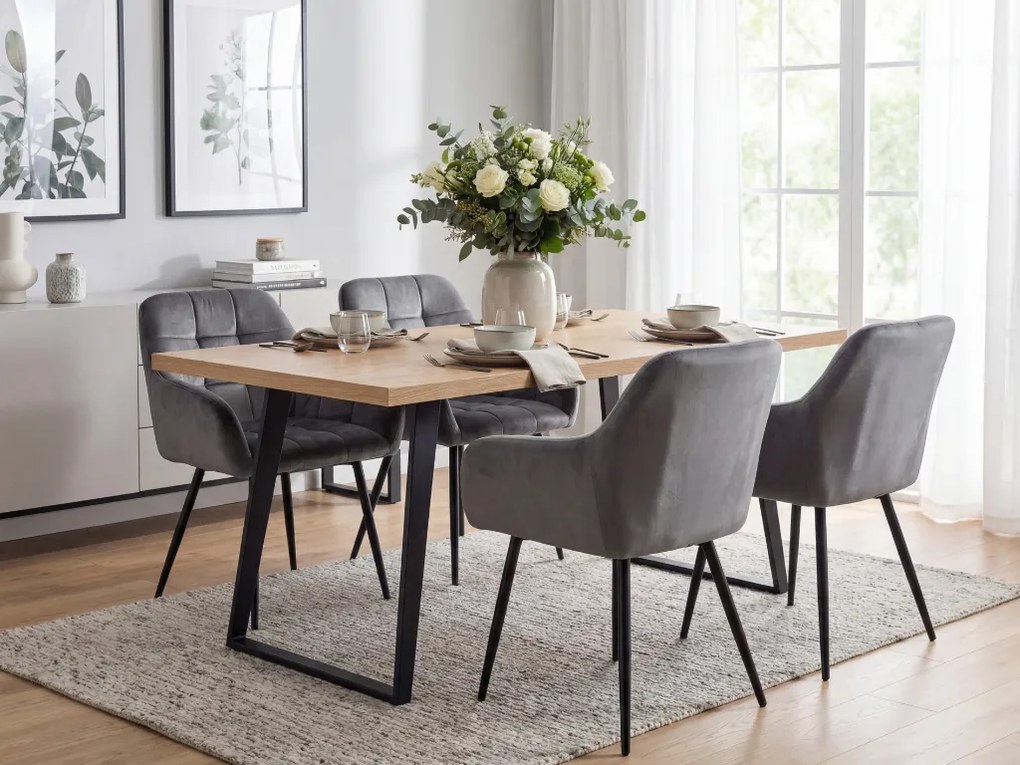 Szare krzesło jadalniane MARLEN VELVET z czarnymi nogami