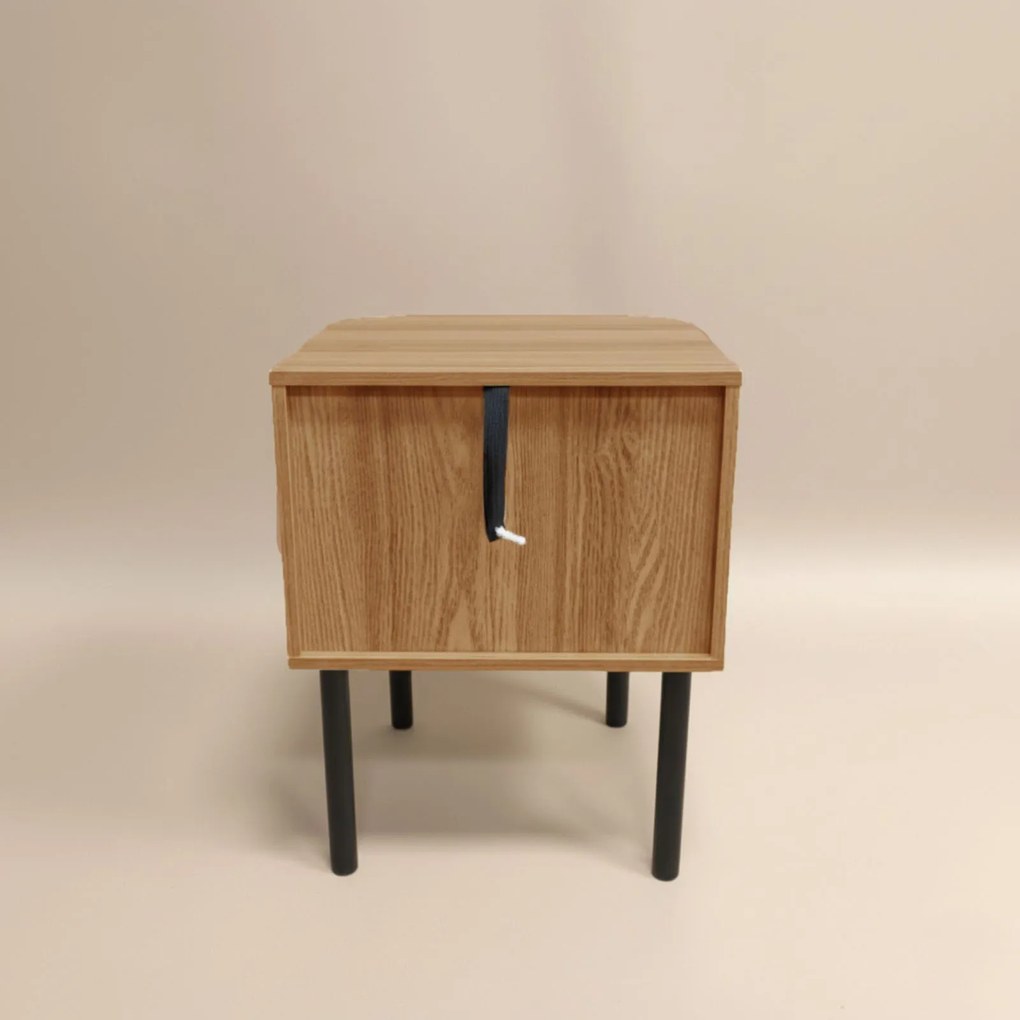 Szafka nocna ryflowana SCAVA, 40 x 40 x 53 cm