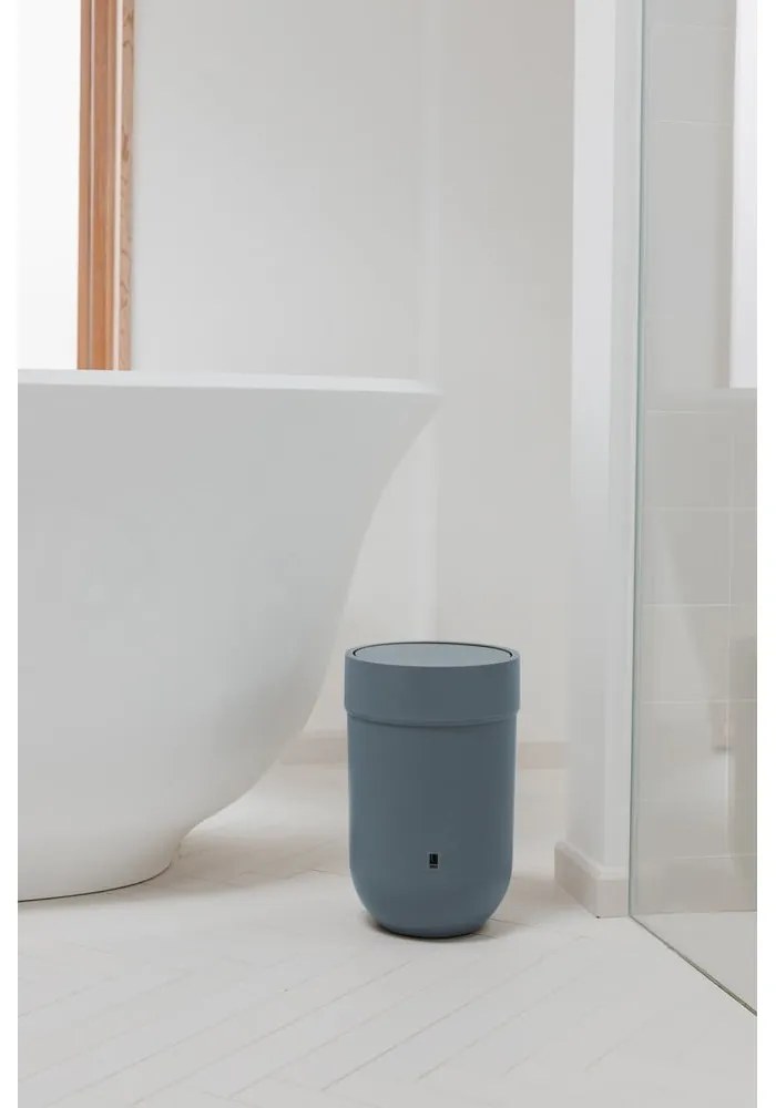 Niebieski plastikowy kosz na śmieci 6 l Touch – Umbra