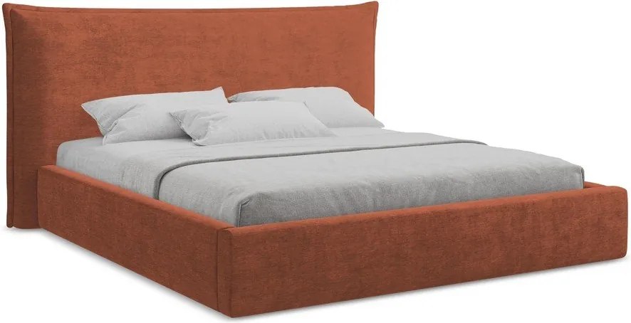 Tapicerowane łóżko dwuosobowe w kolorze terakoty ze schowkiem i stelażem 160x200 cm Esala – Makamii