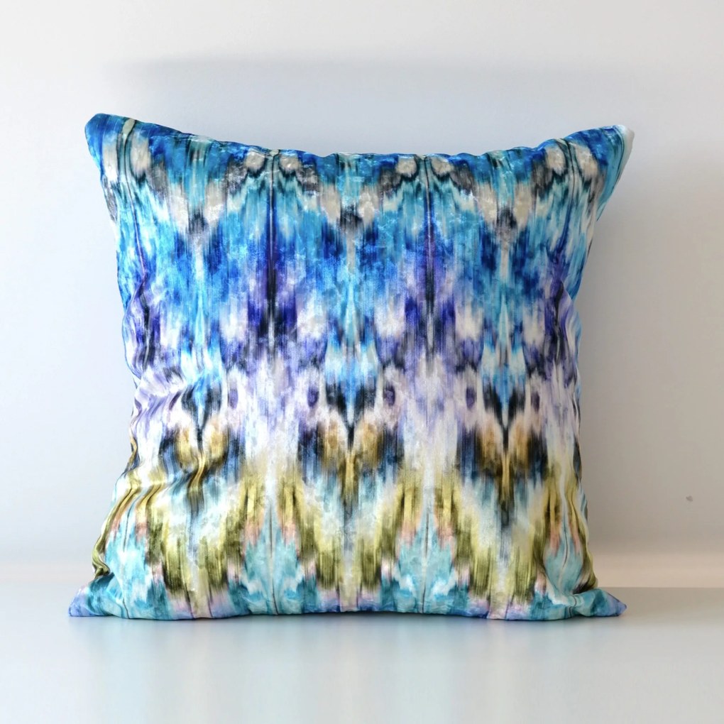 Abstrakcyjna, wielokolorowa poszewka ozdobna Iluzja