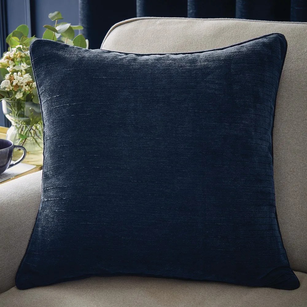 Poduszka dekoracyjna z szenilu 55x55 cm Selene Luxury Chenille – Hyperion