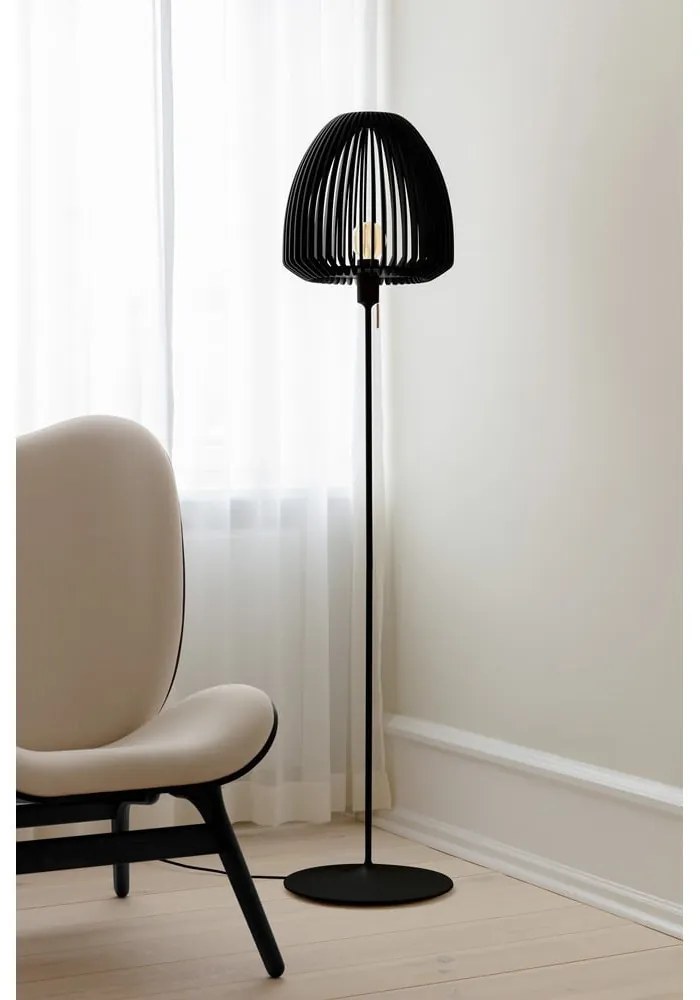 Czarna podstawa lampy 140 cm Santé – UMAGE