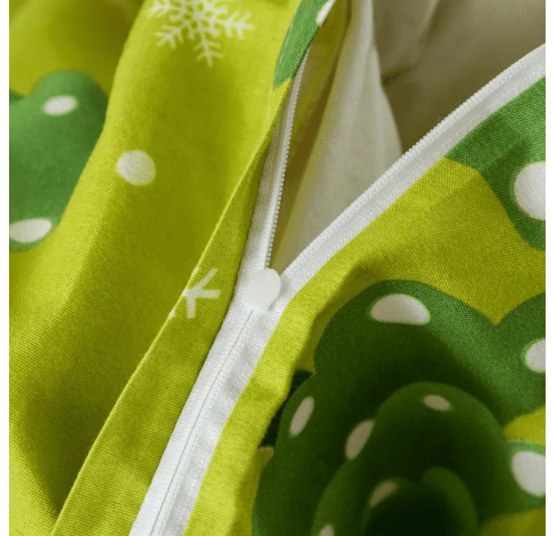 PrzytulneMieszkanie.pl PrzytulneMieszkanie.pl Pościel z mikroflanelu CHRISTMAS TREE zielona Rozmiar pościeli: 70 x 90 cm | 140 x 220 cm