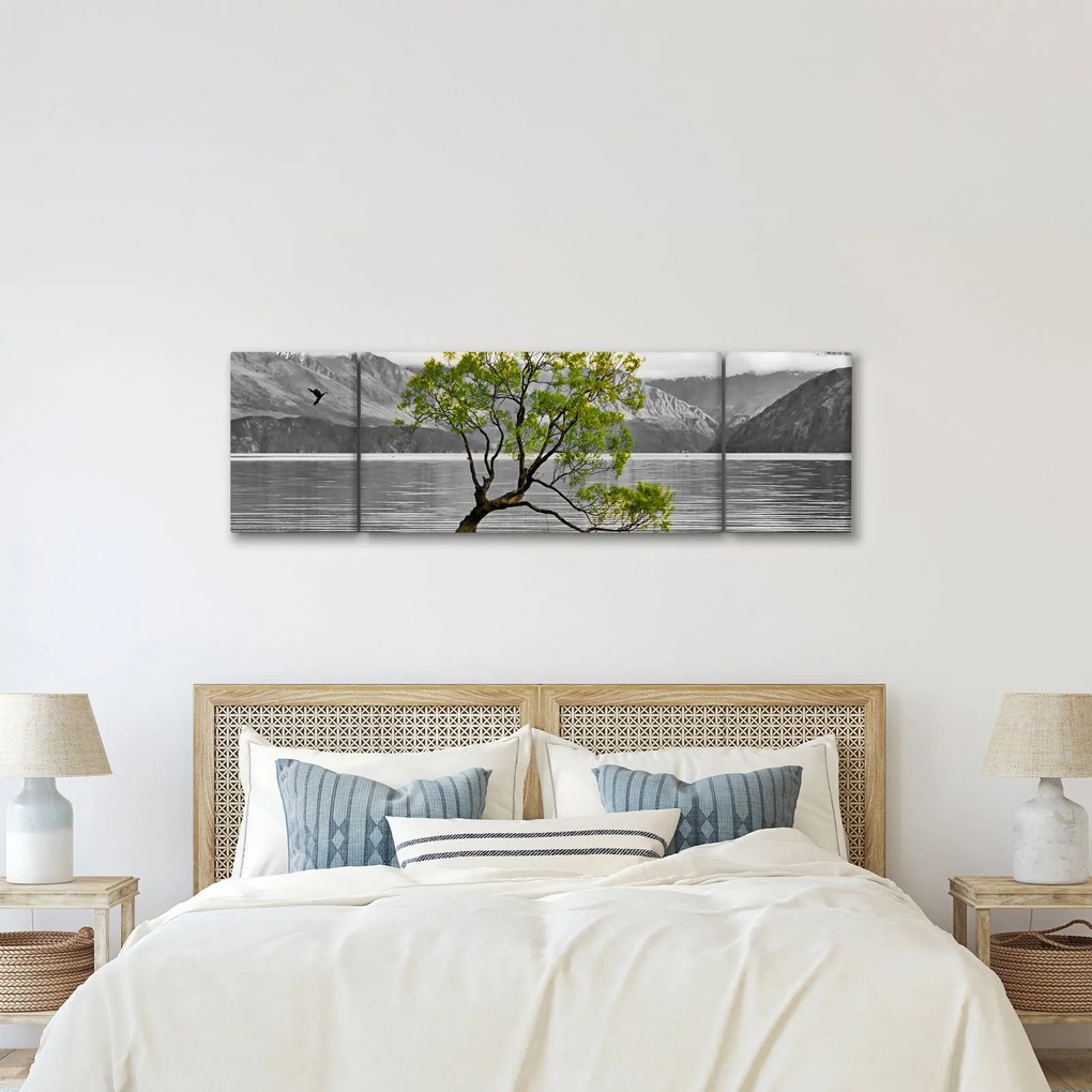 Obraz drzewa na środku jeziora (170x50 cm)