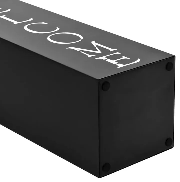 Czarny metalowy parasolnik z napisami P4-F22