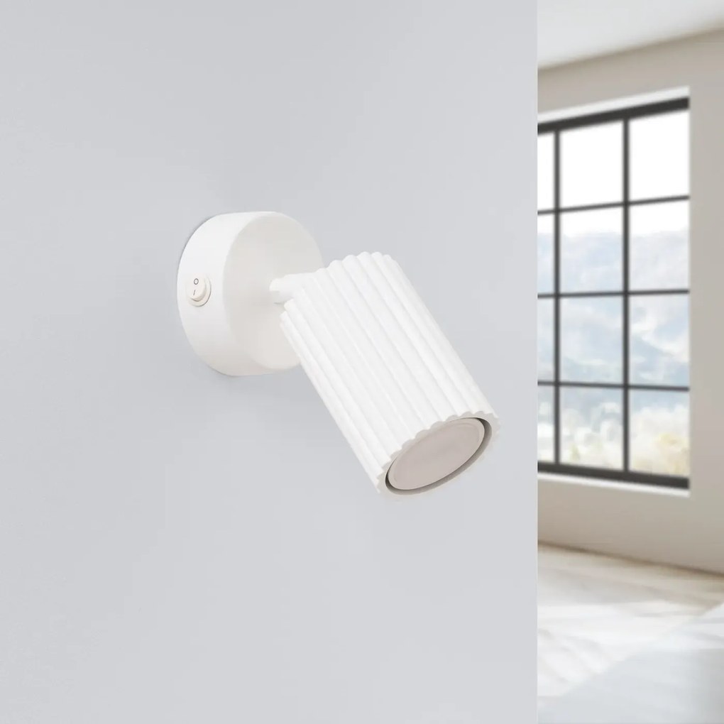 Kinkiet KARBON biały ryflowany z włącznikiem SOLLUX  LIGHTING