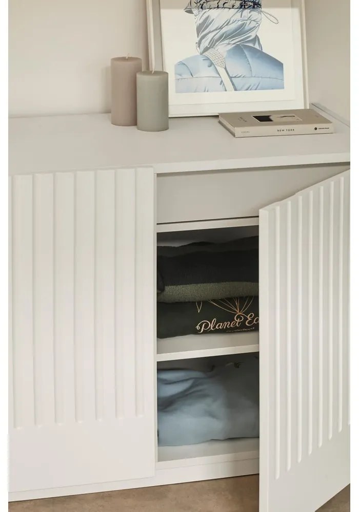 Biała niska komoda 100x70 cm Doric – Teulat