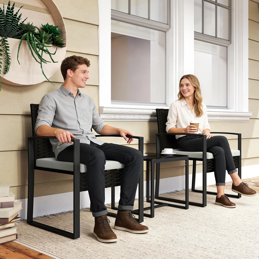 Outsunny Zestaw bistro z rattanu, 3-częściowy zestaw mebli ogrodowych z 2 krzesłami, stolik kawowy, odpinane poduszki, kremowo-biały | Aosom PL