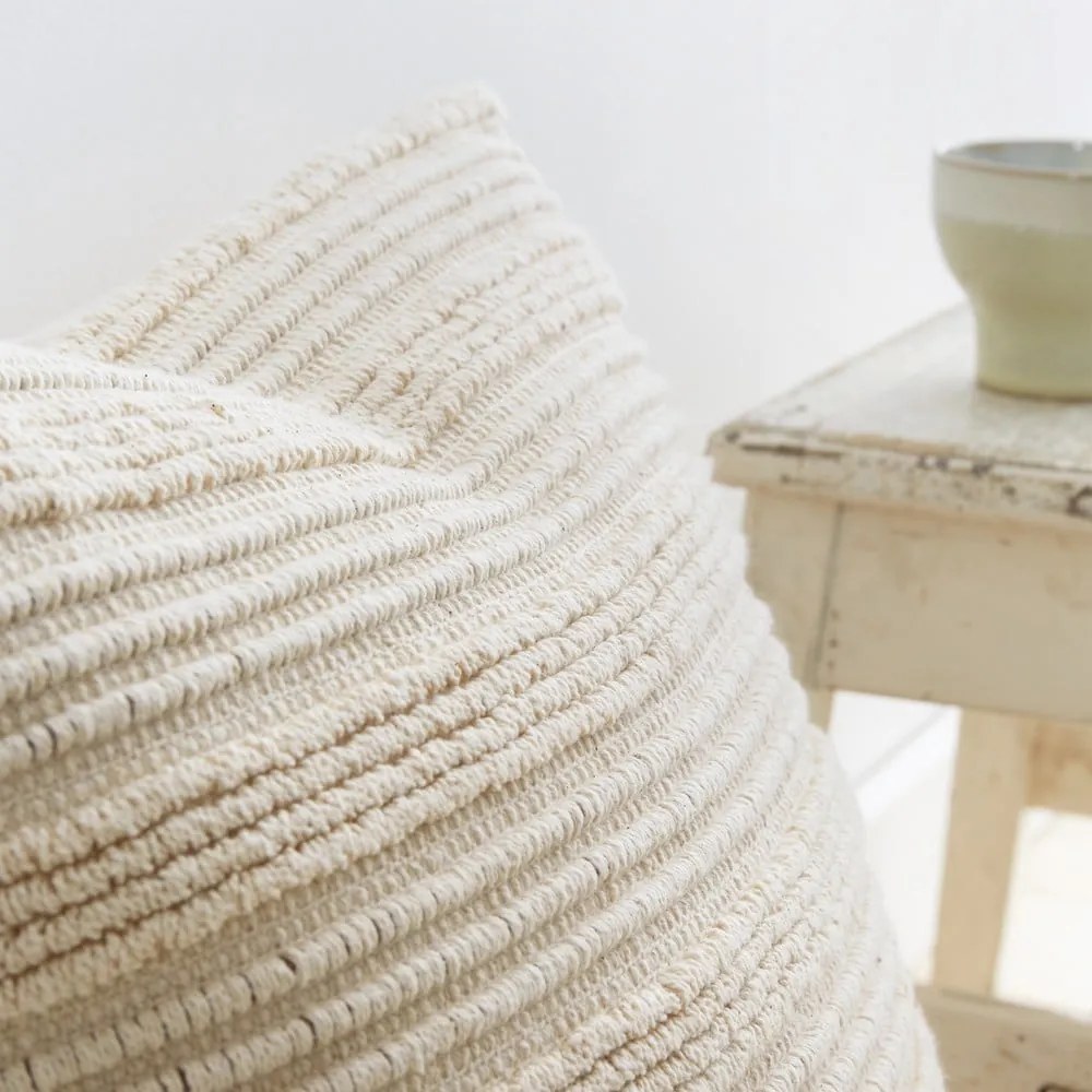 Poduszka dekoracyjna 45x45 cm Tufted Stripes – Pineapple Elephant