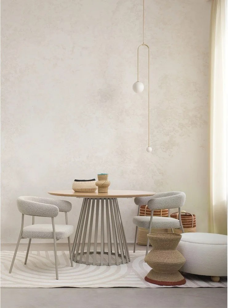 Kremowy puf z materiału bouclé Irisha – Bizzotto