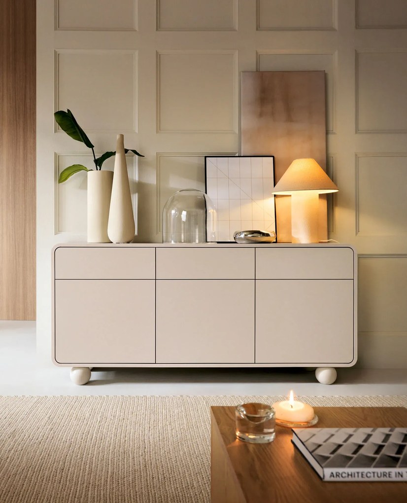 Duża kaszmirowa komoda na kulistych nóżkach A1-R24