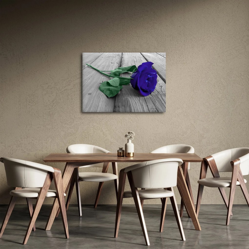 Obraz - Niebieska róża z zieloną łodygą (70x50 cm)